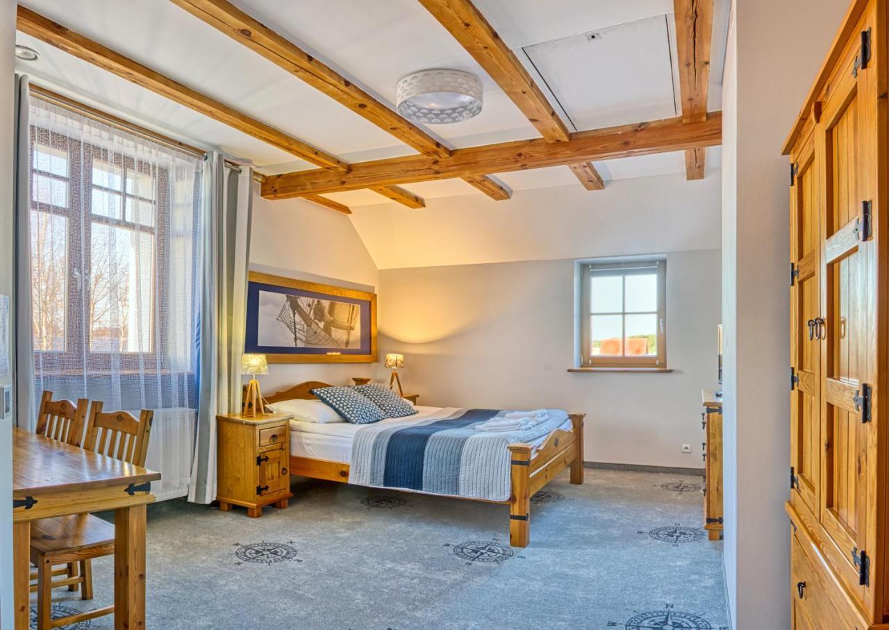 Hotel Joseph Conrad Spa & Wellness Pisz Εξωτερικό φωτογραφία